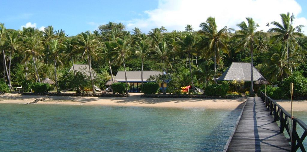 Betham's &McDonald's Beachfront Accommodation Betham's & McDonald's Beachfront Accommodation on Nananu-i-ra