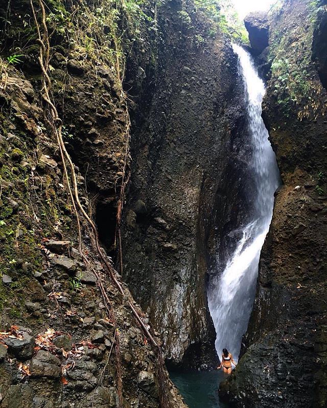 Nakawaga Waterfall - Vanua Levu Nakawaga Waterfall - Vanua Levu