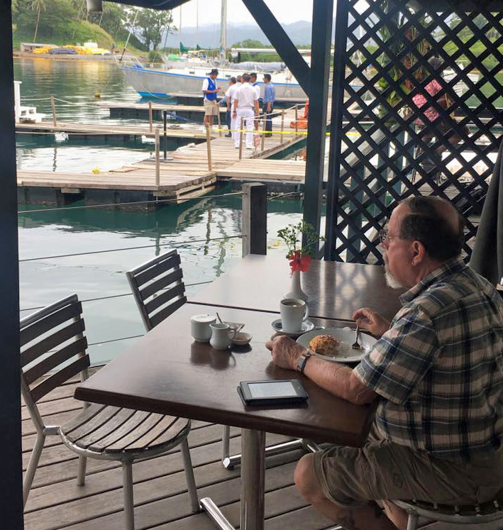 Captain's table Restaurant Captain's table Restaurant