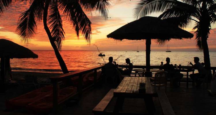Smugglers Cove Beach Resort & Hotel Smugglers Cove Beach Resort & Hotel also ranks as of the best budget Nadi, Denarau and Lautoka Accommodations