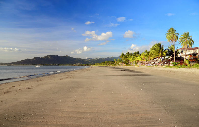 Nadi Beach Wailoaloa (aka New Town) Beach one of the best attractions of the Nadi, Denarau and Lautoka area